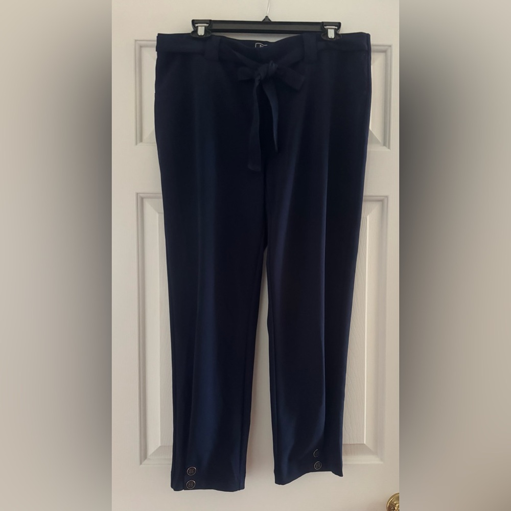 NYC. Navy Blue Women's Pull On Pants with faux Tie Waist Size 12